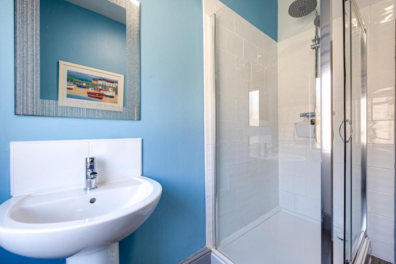 Knoclaid Sparkle Holiday home Liverpool
